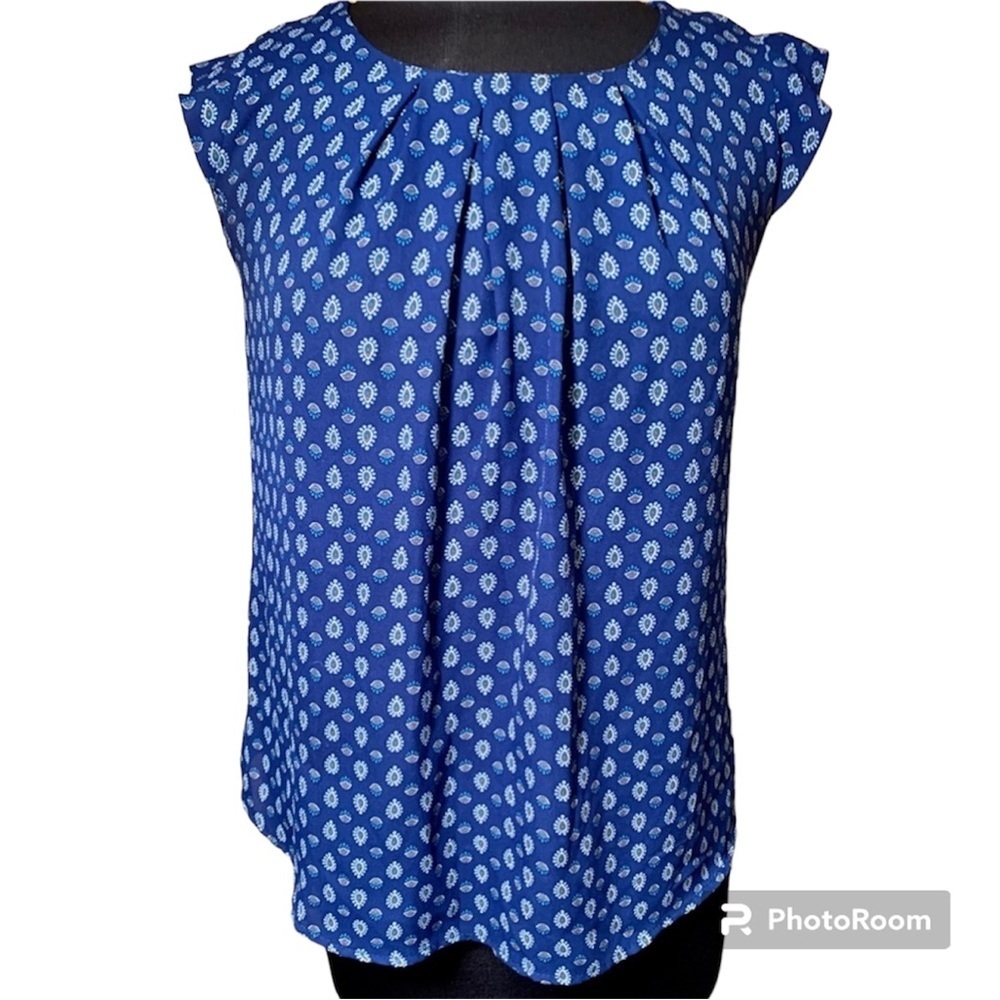 Twine & String Size small blue print blouse